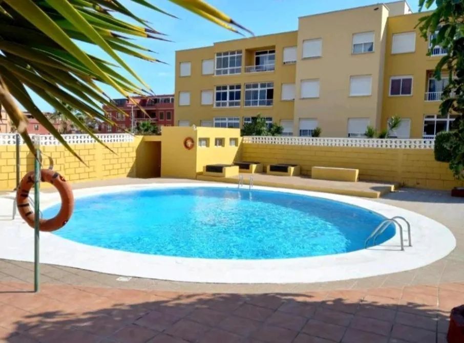 El Medano Lagos De Miramar Apartamento contacts
